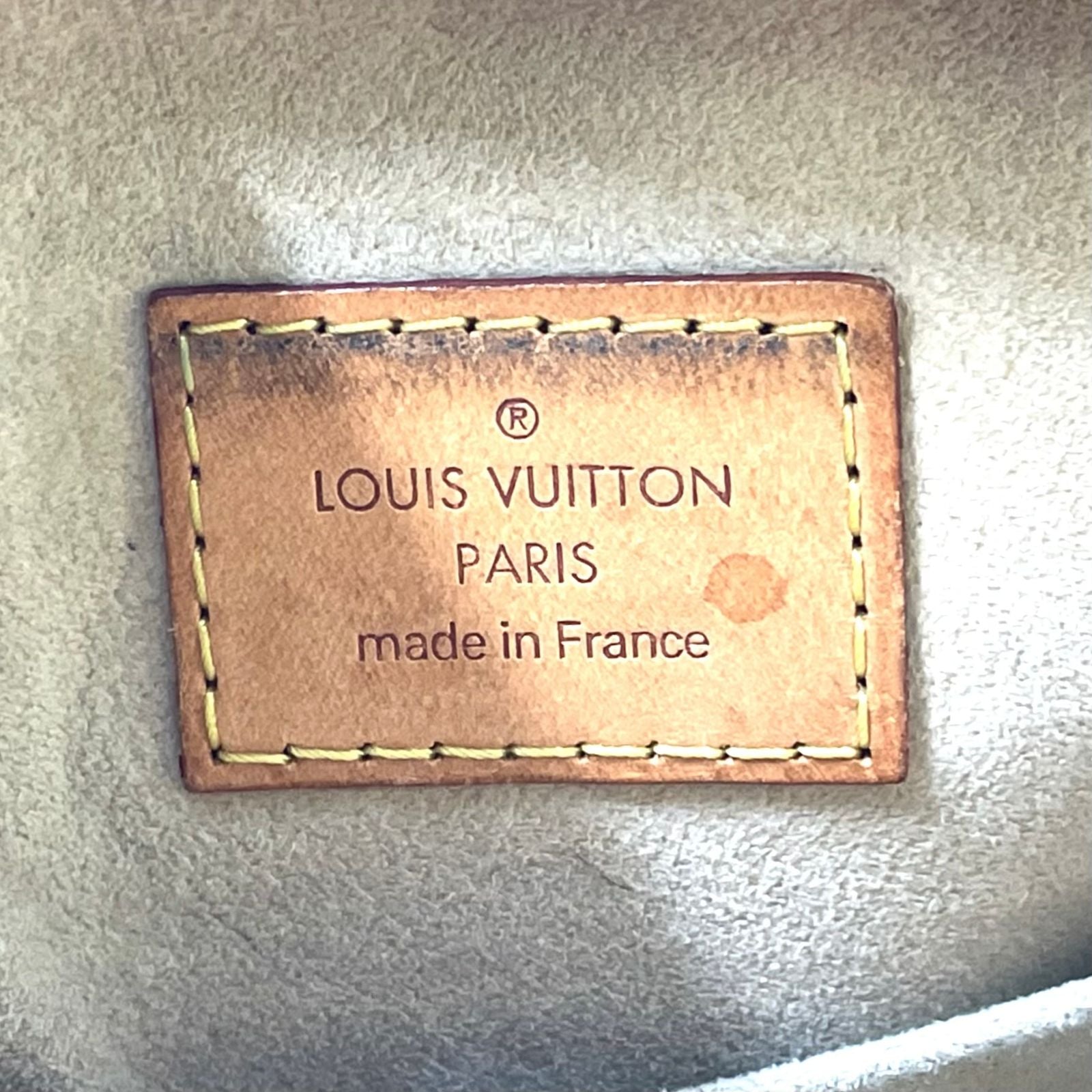 Louis Vuitton Hudson GM Monogram Leather Brown Shoulder Bag Gold — view 9