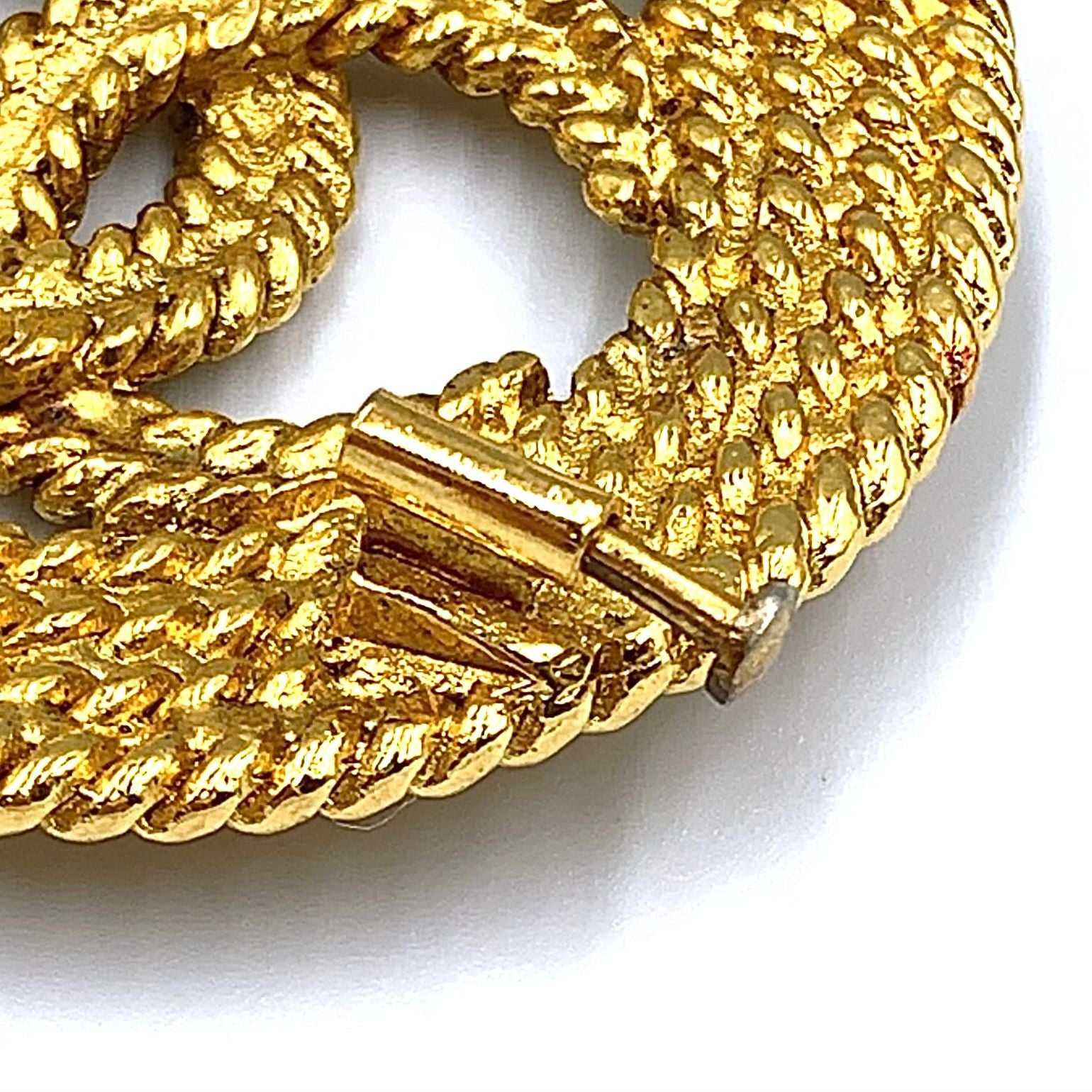 Chanel CC Logo Circle Gold Plated Brooch 28 — view 8