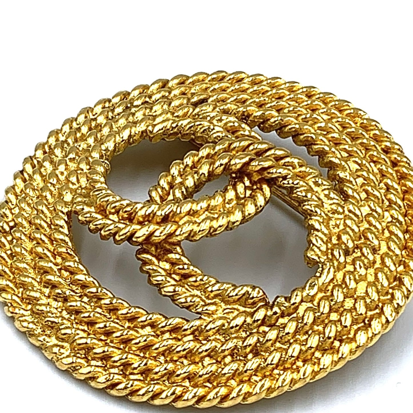 Chanel CC Logo Circle Gold Plated Brooch 28 — view 9