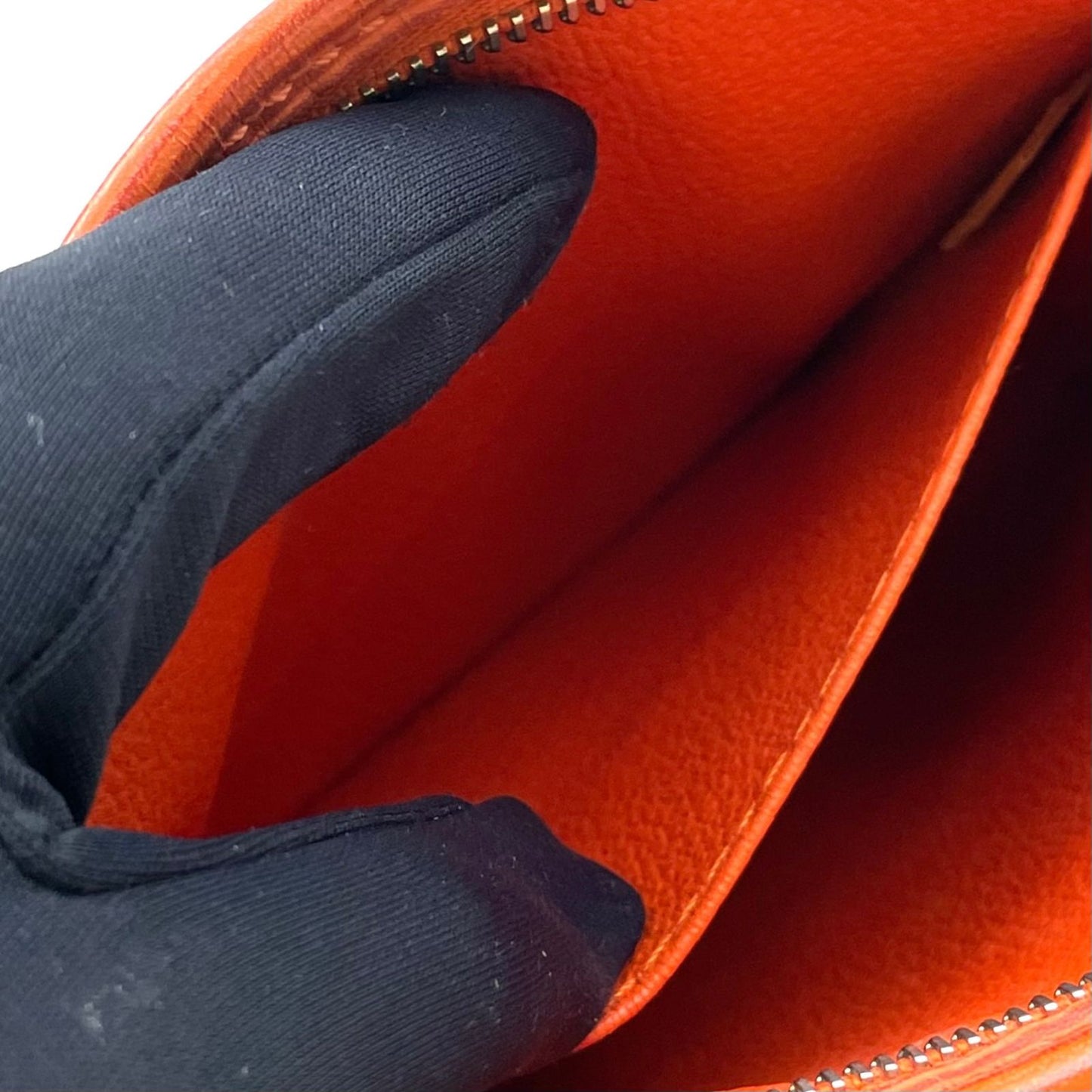 Louis Vuitton Poche Toilette Epi Leather Orange Pouch Silver — view 5