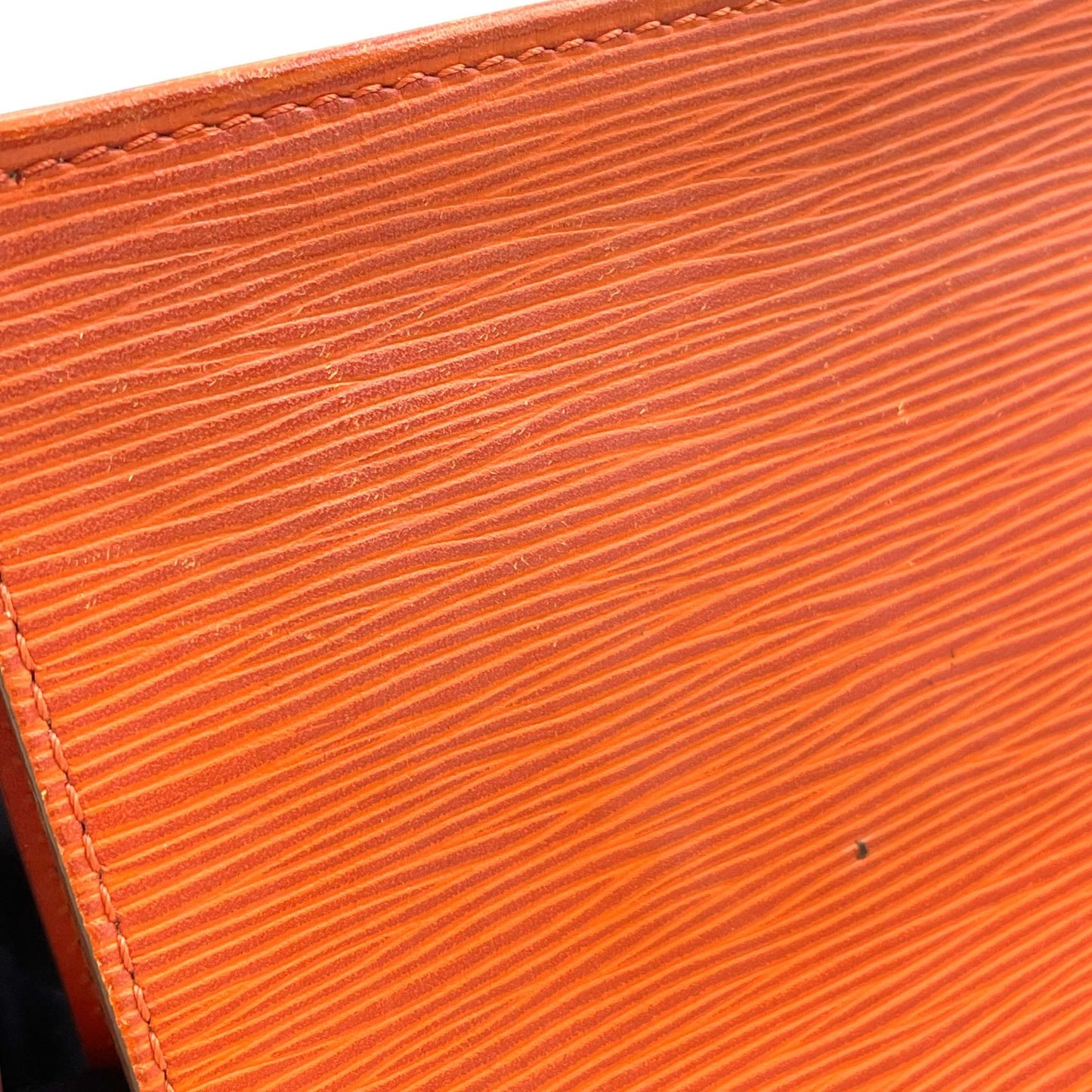 Louis Vuitton Poche Toilette Epi Leather Orange Pouch Silver — view 8