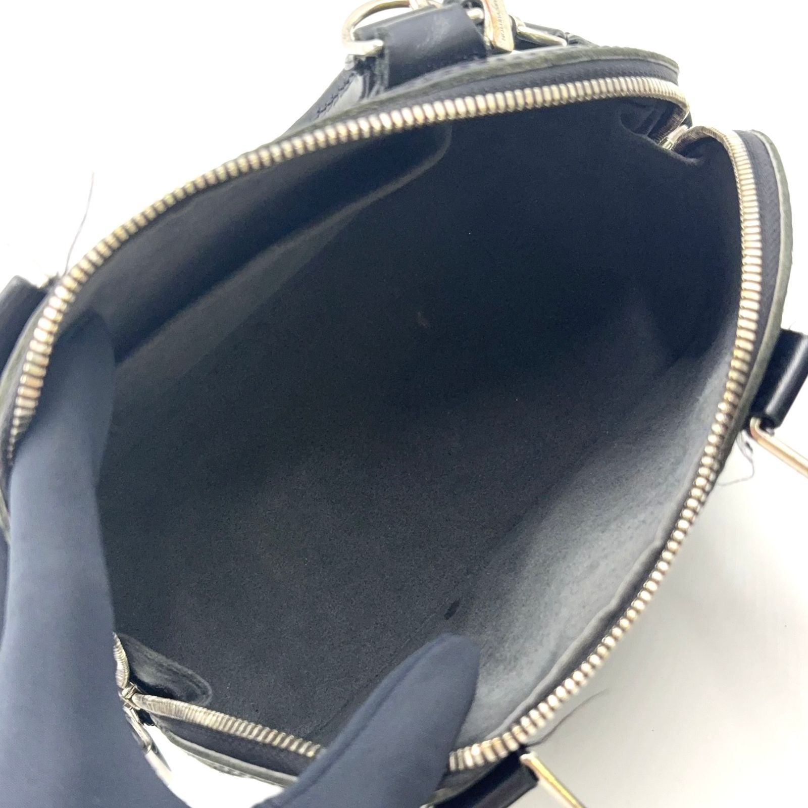 Louis Vuitton Alma BB Epi Unknown Leather Black Shoulder Bag Gold — view 3