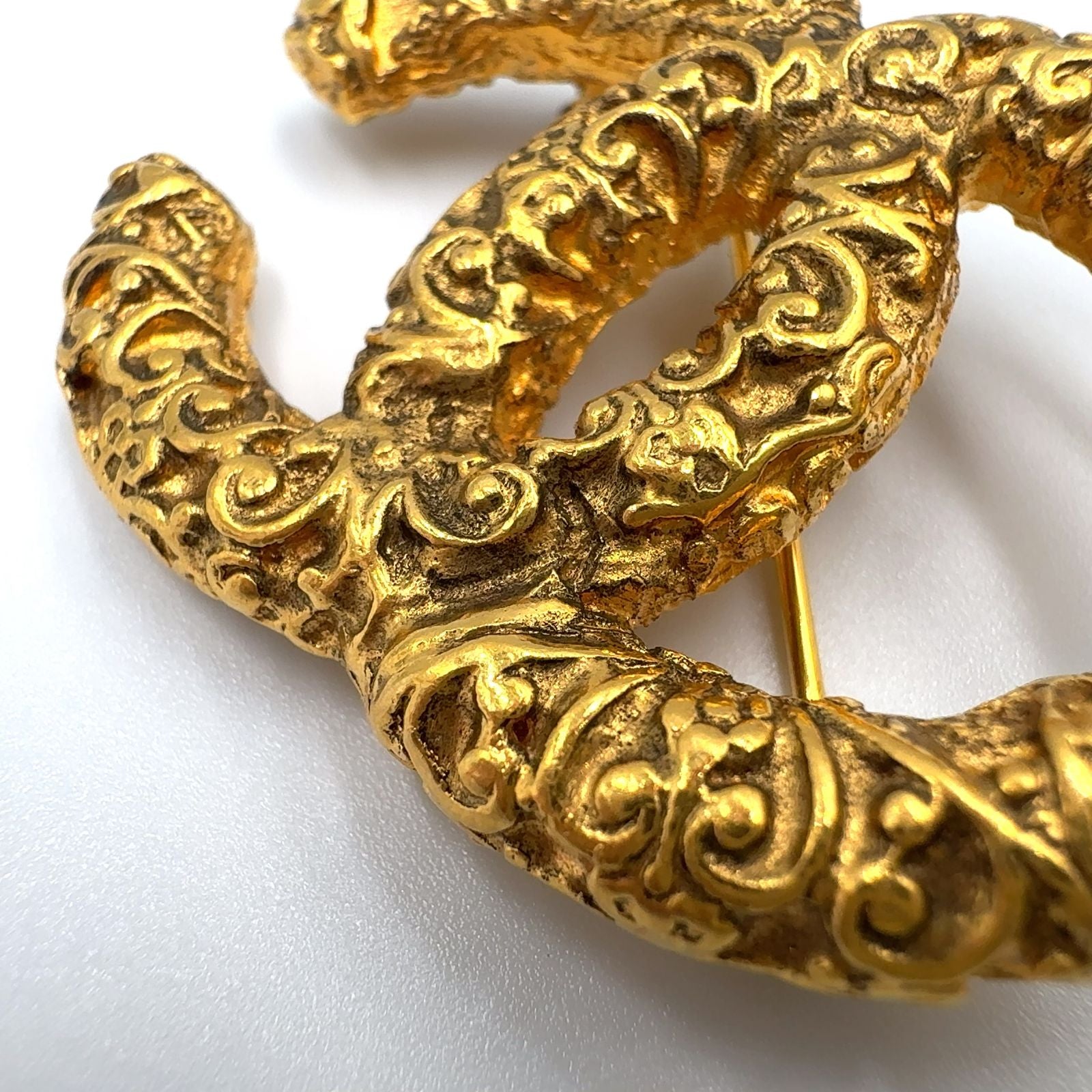 Chanel CC Logo Lava Gold Plated Brooch — view 9