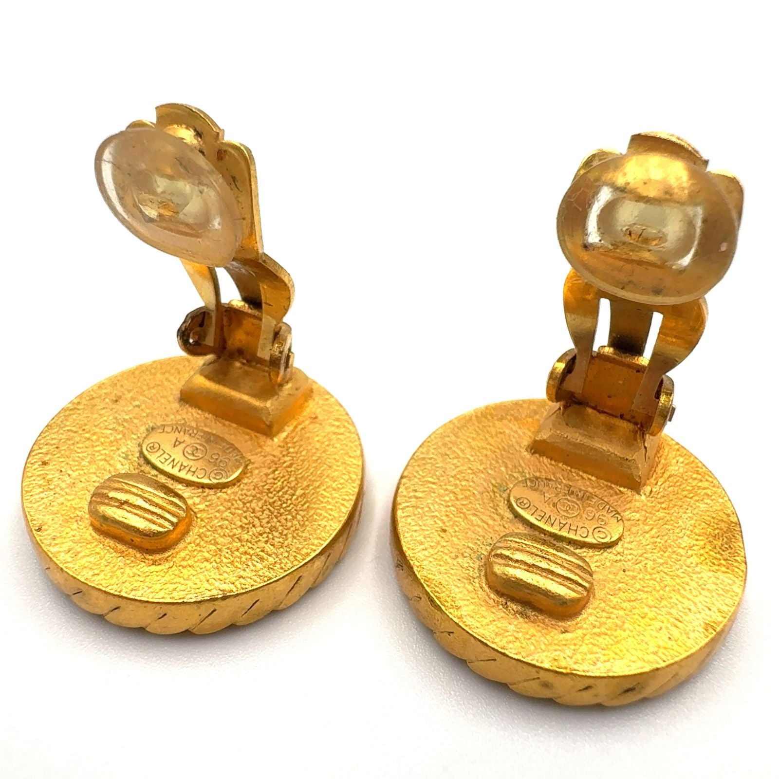 Chanel CC Logo Round Gold Plated Black Earrings — view 9