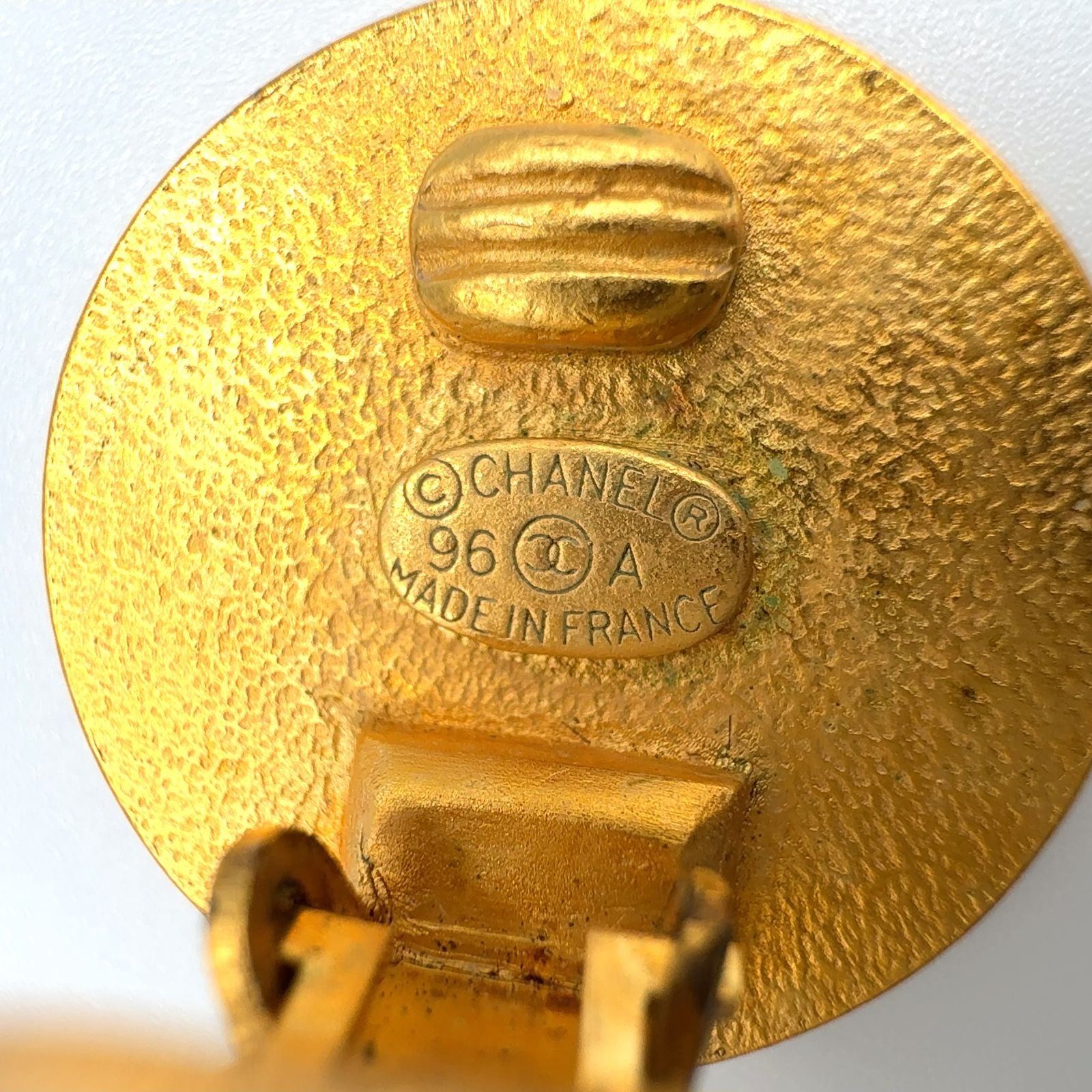 Chanel CC Logo Round Gold Plated Black Earrings — view 4