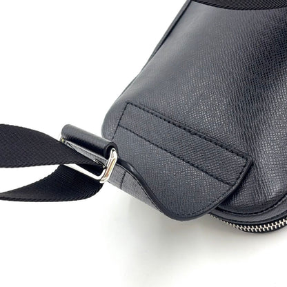 Louis Vuitton Taiga Avenue Ring Leather Black Belt Bag Silver — view 9