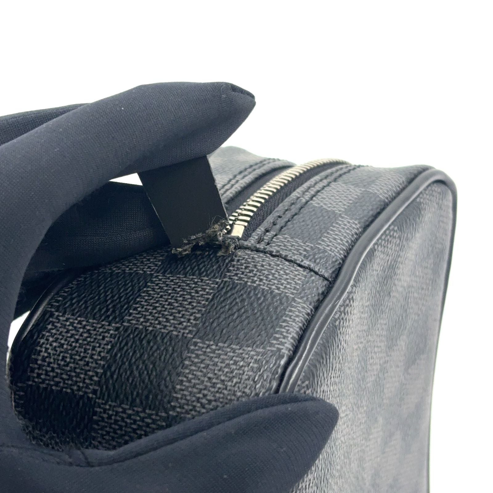 Louis Vuitton Trousse Toilet PM Damier Graphite Leather Black Pouch Silver — view 6