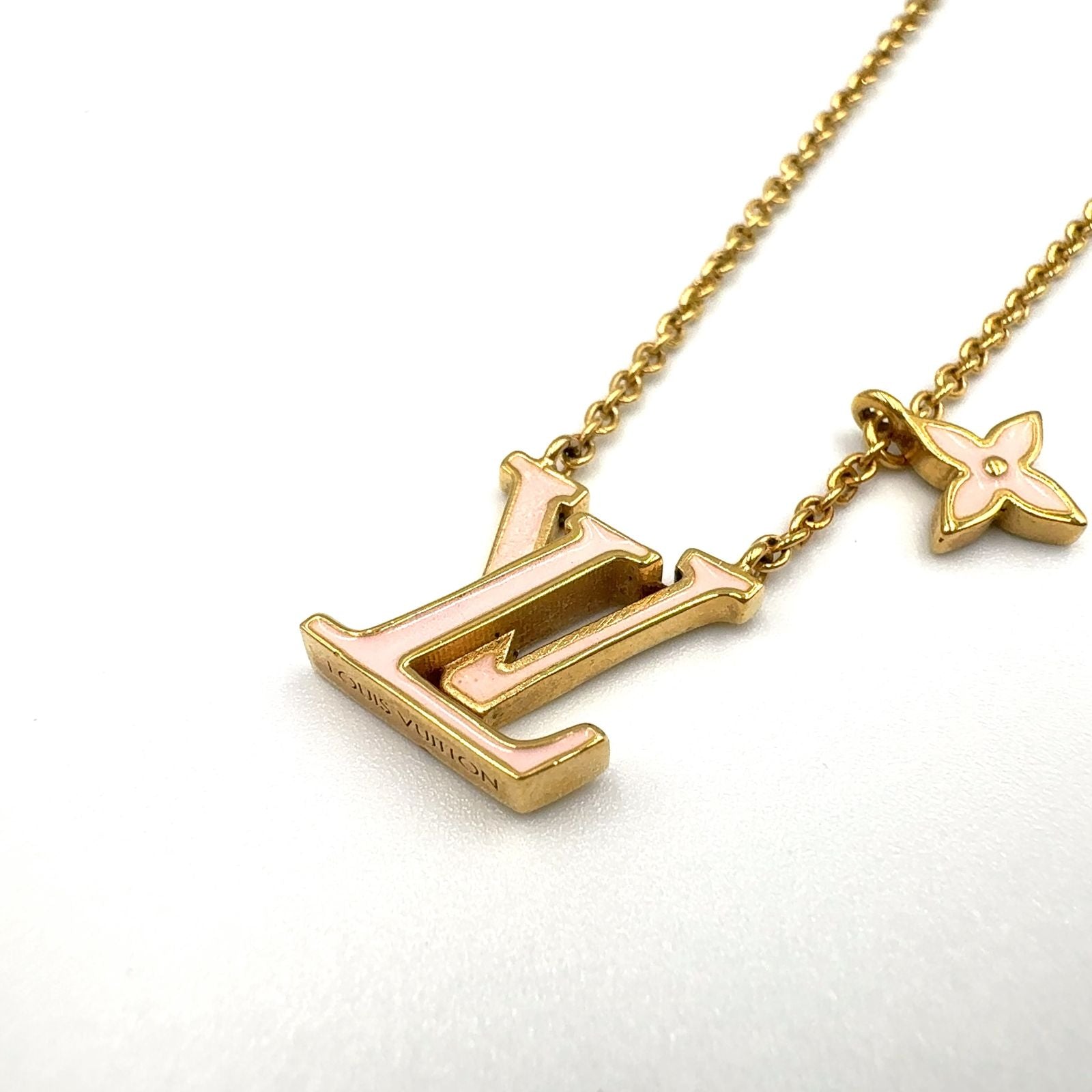 Louis Vuitton LV Iconic Enamel Gold Pink Necklace — view 9
