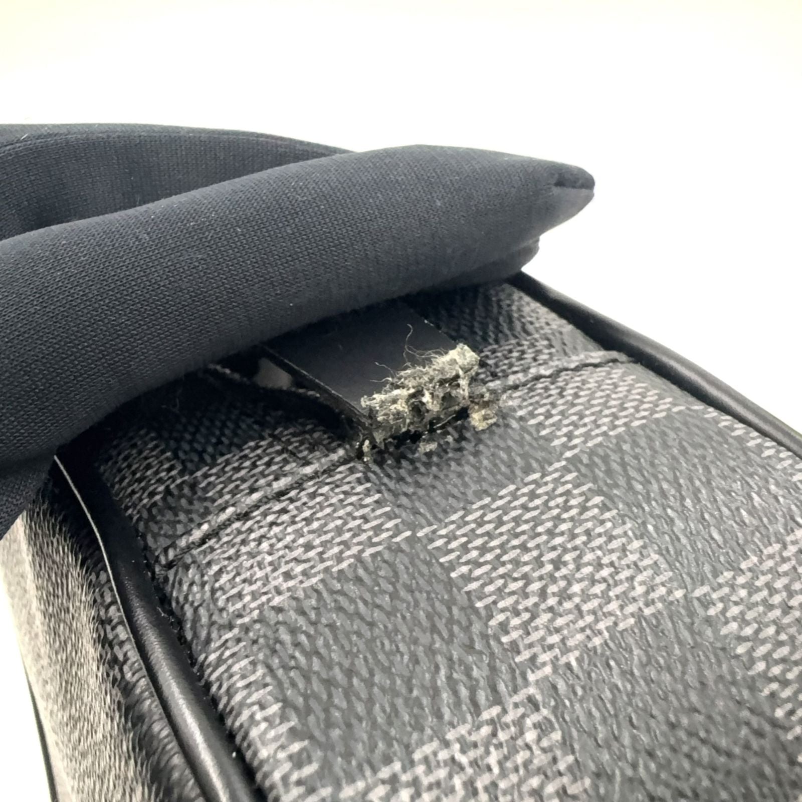 Louis Vuitton Trousse Toilet PM Damier Graphite Leather Black Pouch Silver — view 5