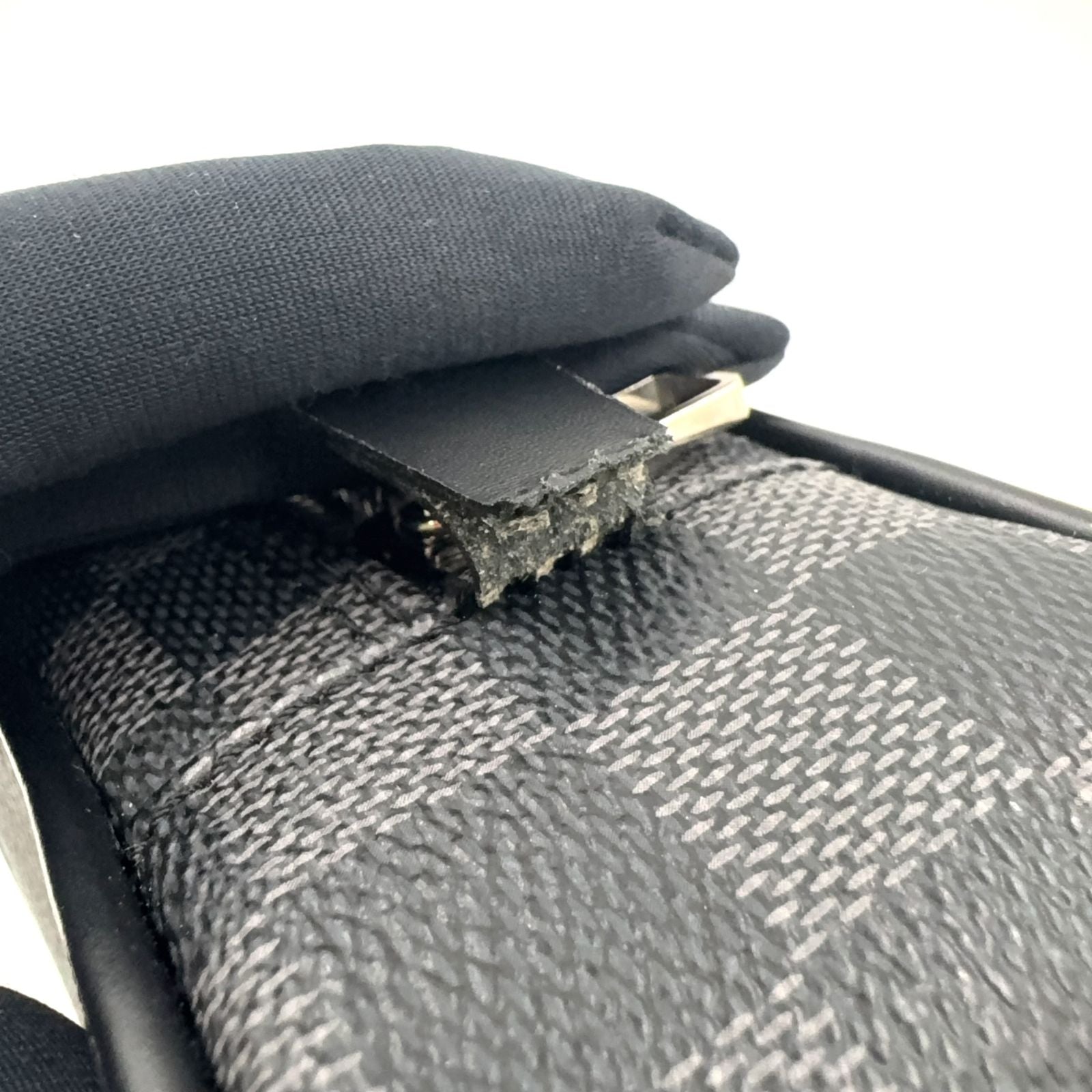 Louis Vuitton Trousse Toilet PM Damier Graphite Leather Black Pouch Silver — view 7