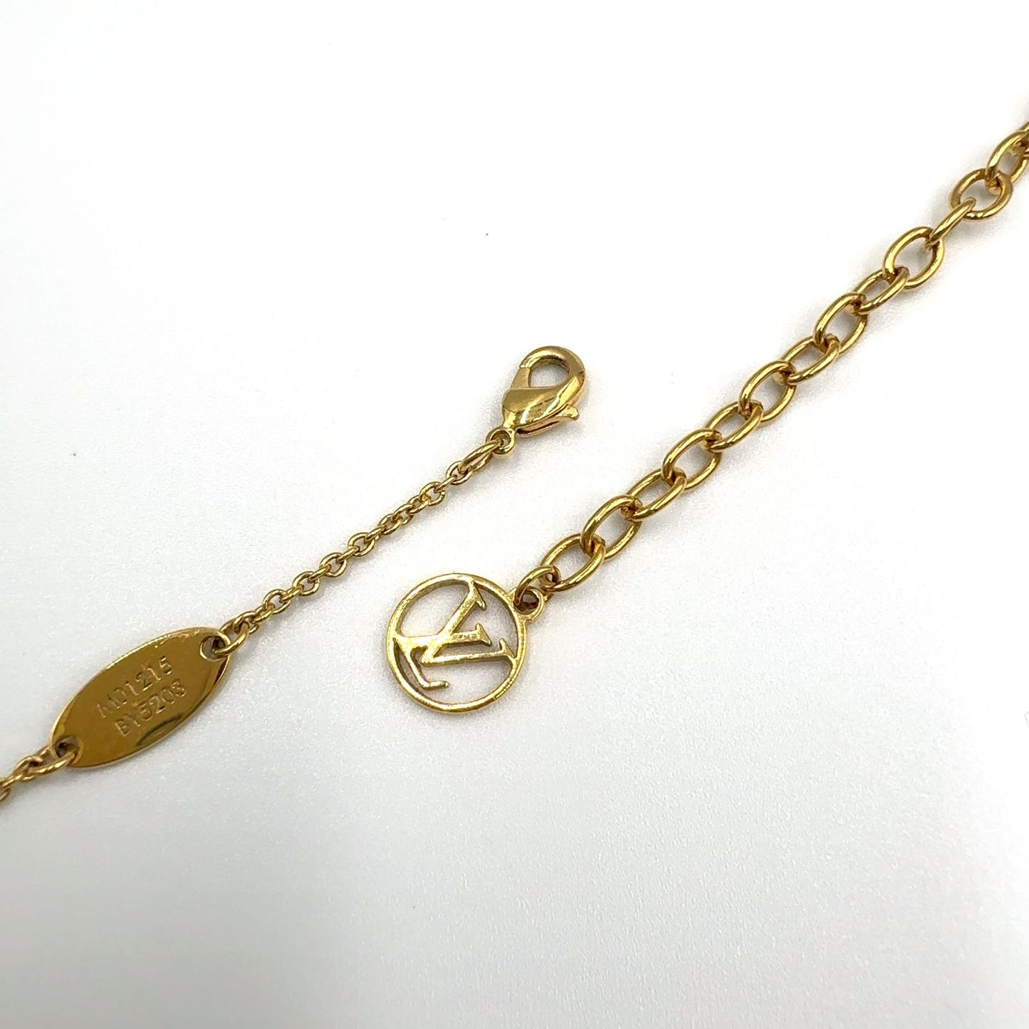 Louis Vuitton LV Iconic Enamel Gold Pink Necklace — view 8