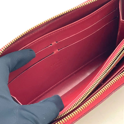 Louis Vuitton Zippy Wallet Monogram Vernis Pomme D'amour Leather Red Round Gold — view 5