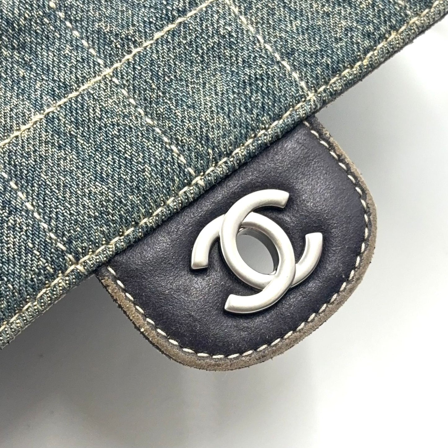 Chanel Choco Bar Chain Shoulder Bag Denim Navy Silver — view 8