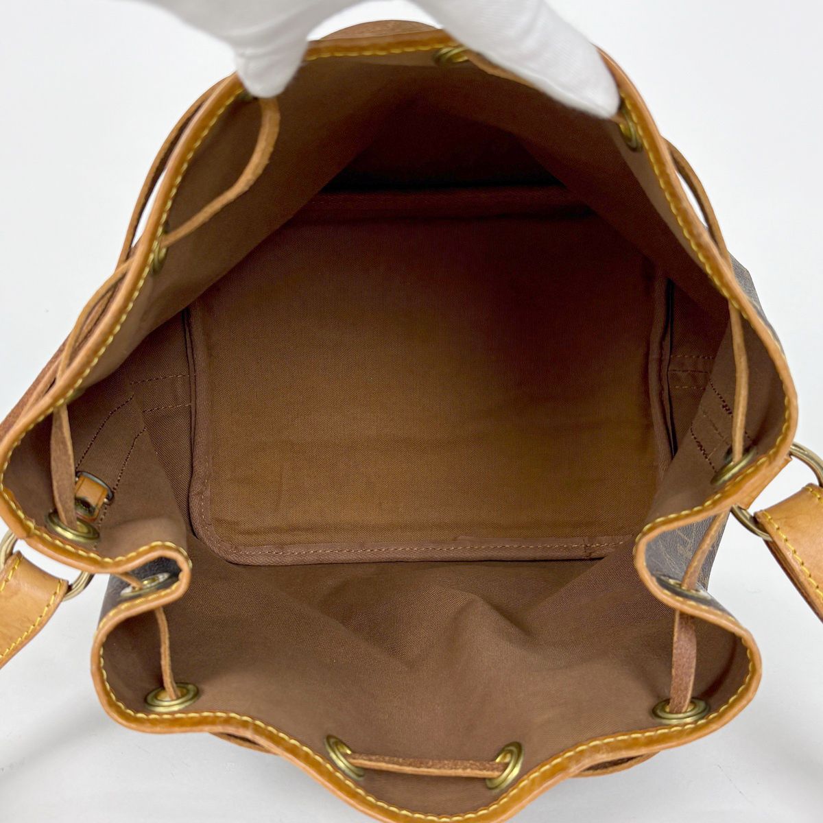 Louis Vuitton Petit Noe Shoulder Drawstring Bag Monogram Brown — view 8