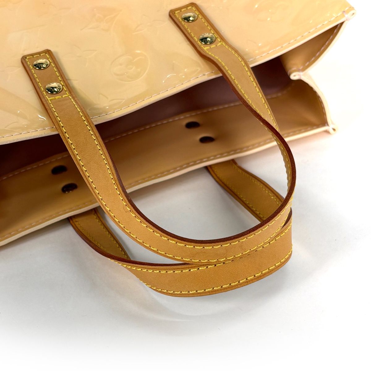 Louis Vuitton Reed PM Tote Monogram Vernis Marshmallow Pink — view 6