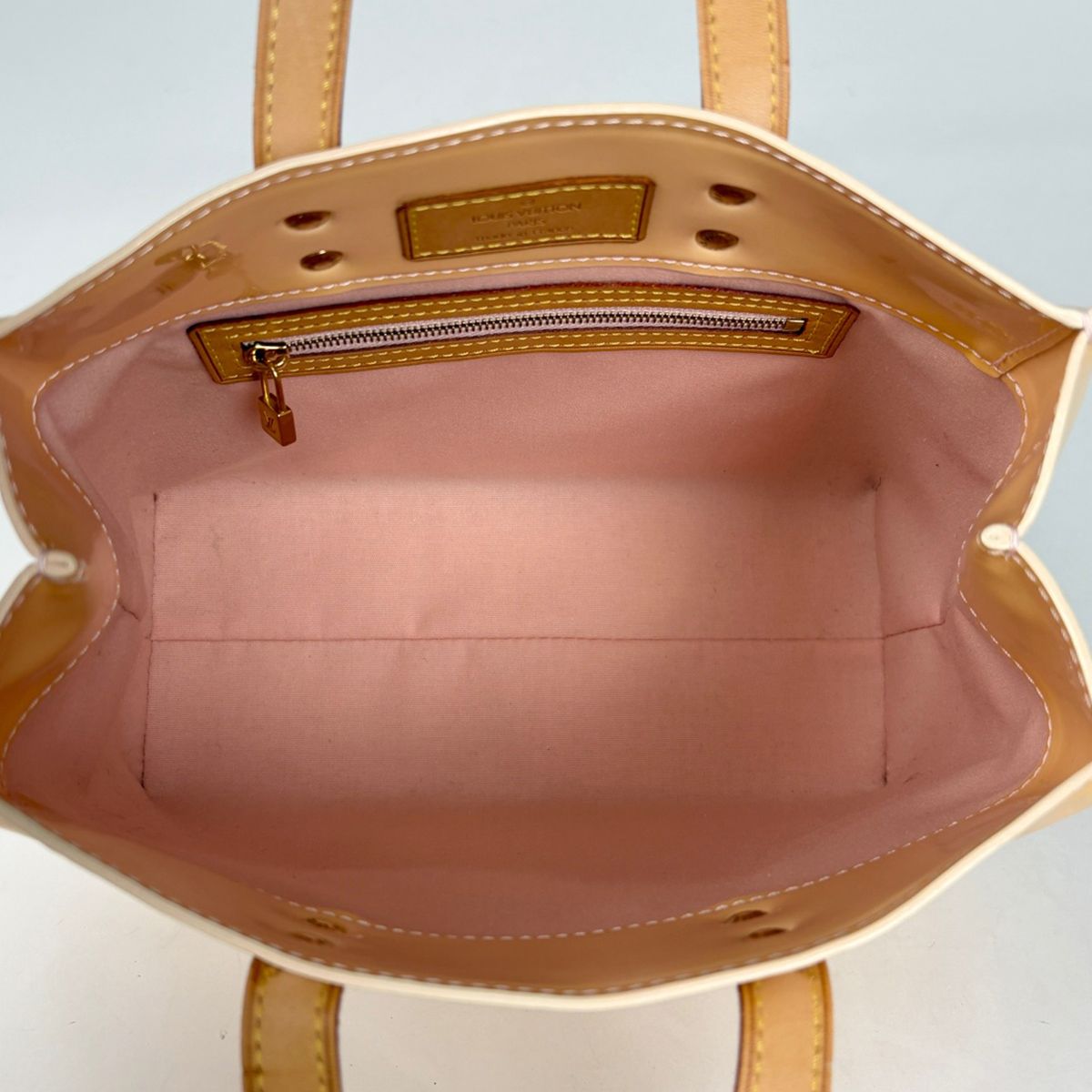 Louis Vuitton Reed PM Tote Monogram Vernis Marshmallow Pink — view 7