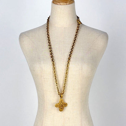 Chanel CC Logo Chain Necklace Long Gold Plated — view 7