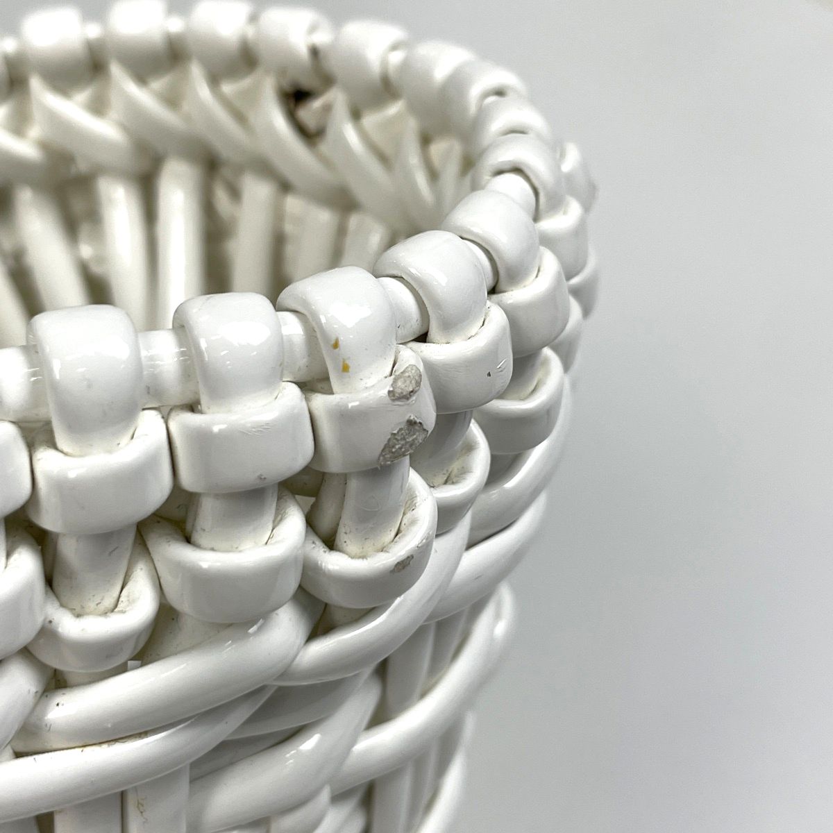 Balenciaga Bistro Basket XS 2-Way Enamel Handbag Patent Leather White — view 4