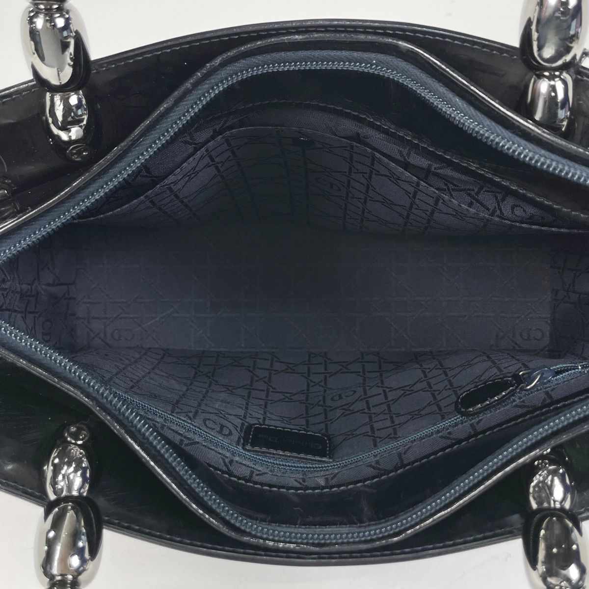 Dior Maris Pearl Handbag 2-Way Enamel Patent Leather Black — view 9