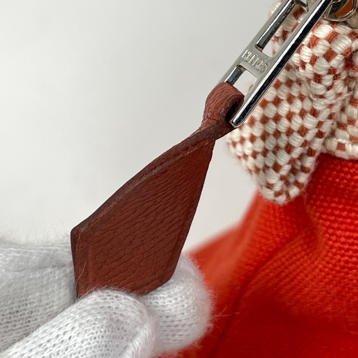 Hermes Bo Tall Pouch MM Canvas Red — view 4