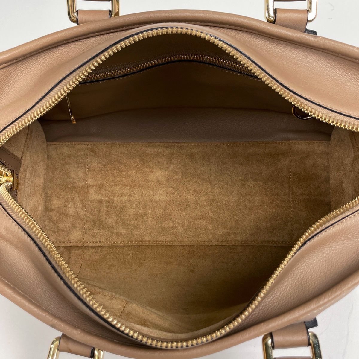 Loewe Amazona 28 Handbag Leather Brown — view 8