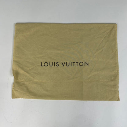 Louis Vuitton Hudson GM Shoulder Bag Monogram Brown — view 9
