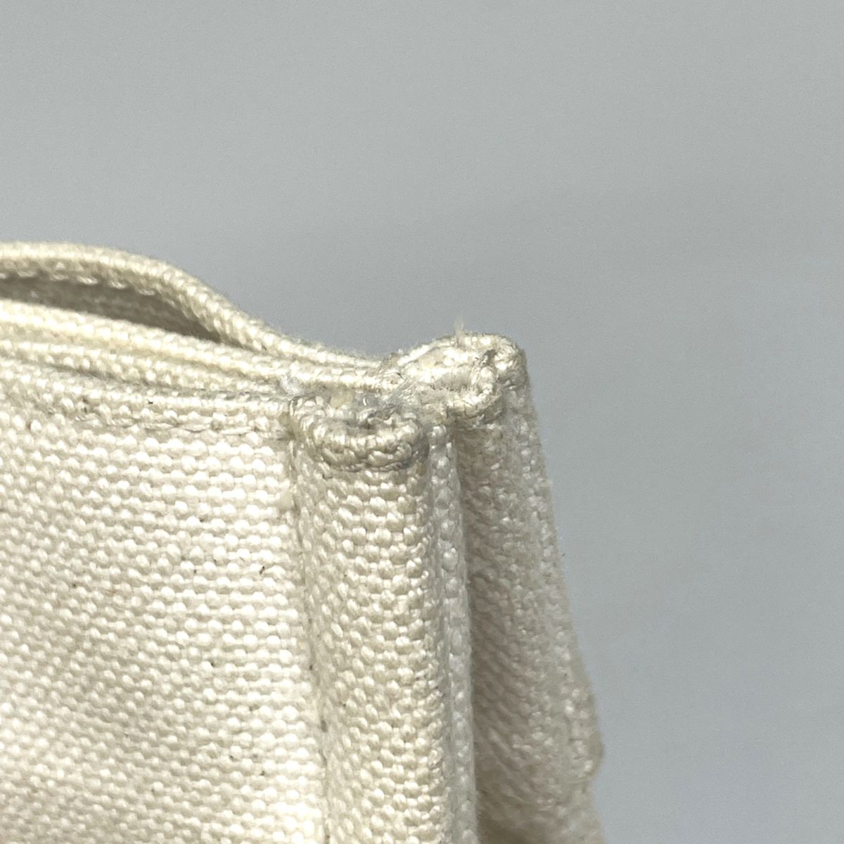 Hermes Bora PM Tote Canvas White Black — view 4