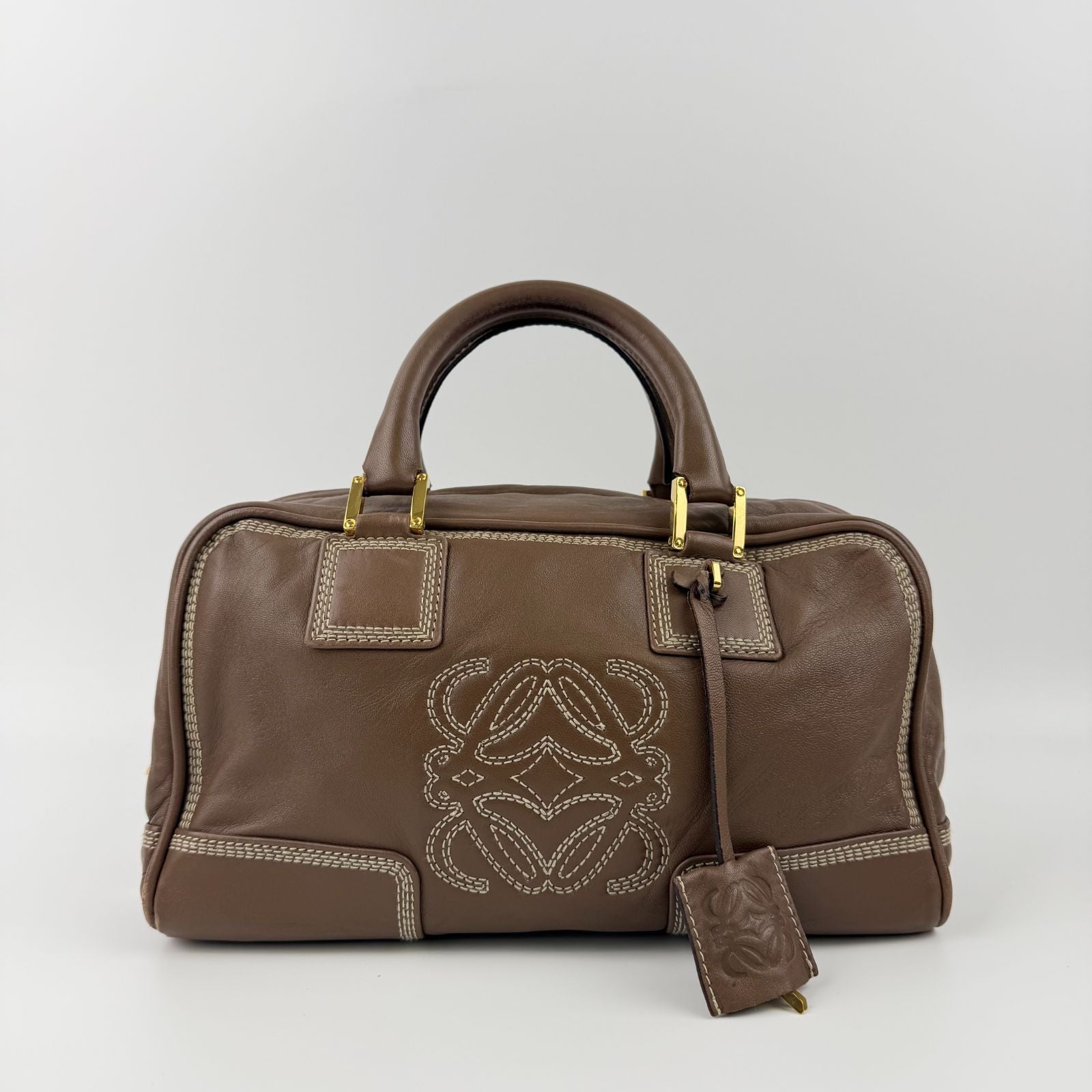Loewe Anagram Amazona 28 Handbag Brown Leather Vintage