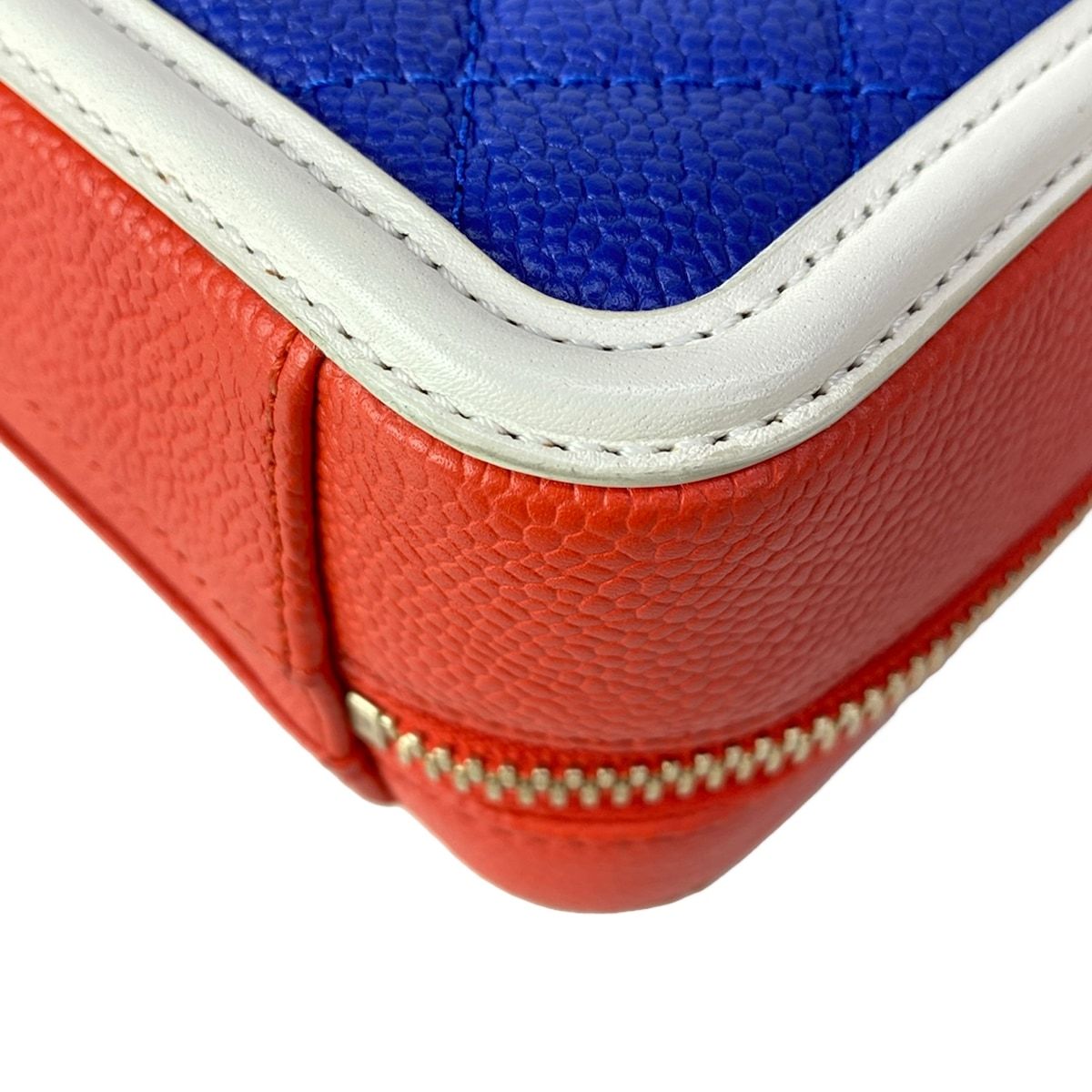 Chanel Shoulder Bag CC Filigree Blue White Red 2-Way Chain Gold Leather — view 9