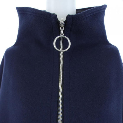 Louis Vuitton Monogram Inside Zip Cape FF Reversible — view 5
