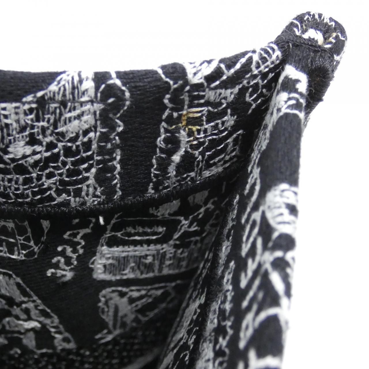 Dior Plan de Paris Book Tote — view 9