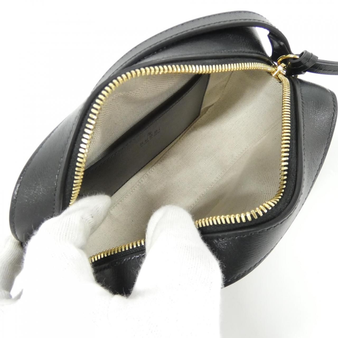 Gucci Horsebit Shoulder Bag — view 7