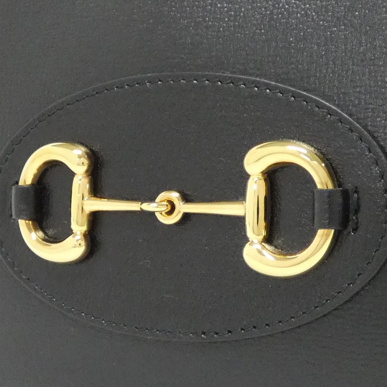 Gucci Horsebit Shoulder Bag — view 4