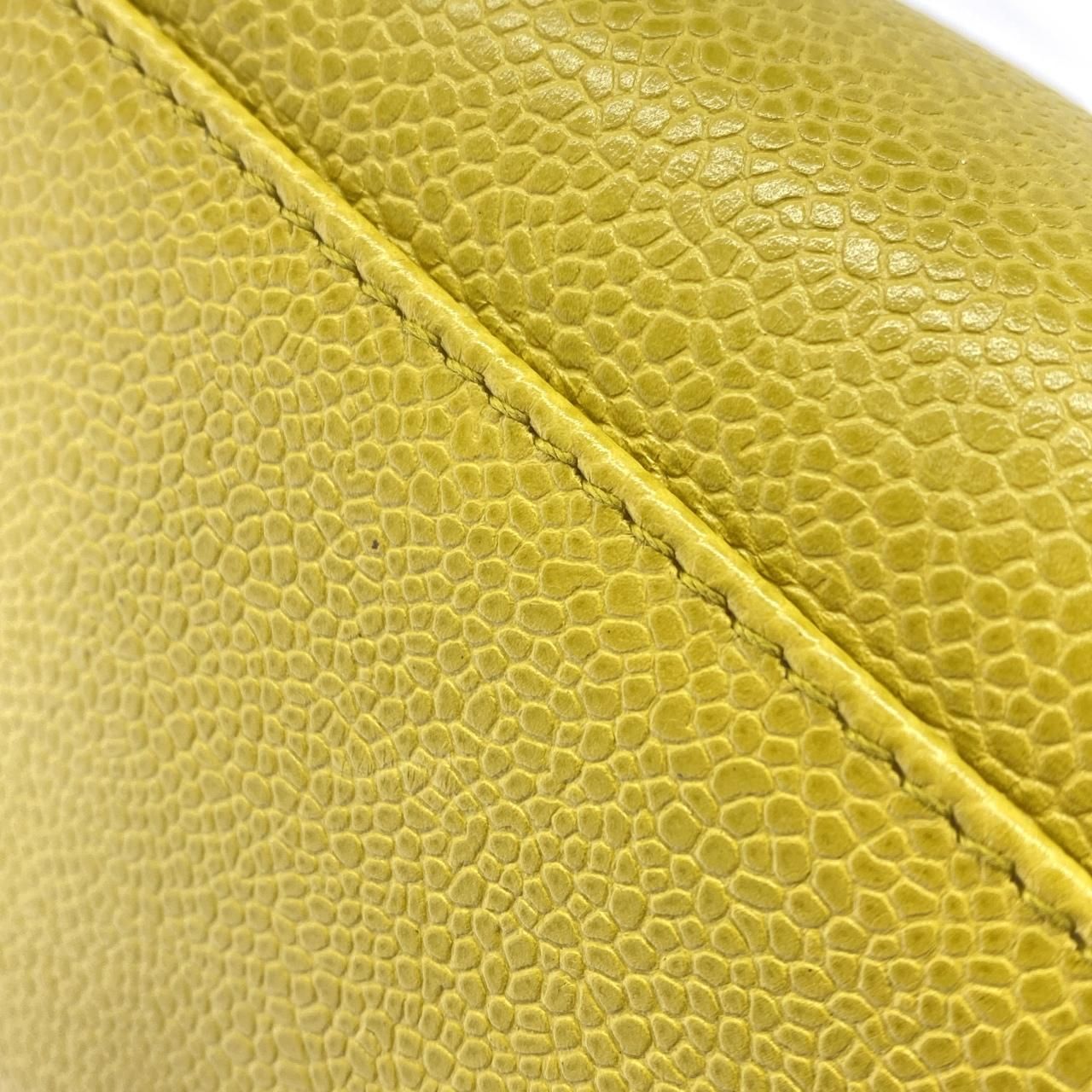 Chanel Vintage Bag Handbag Yellow — view 3
