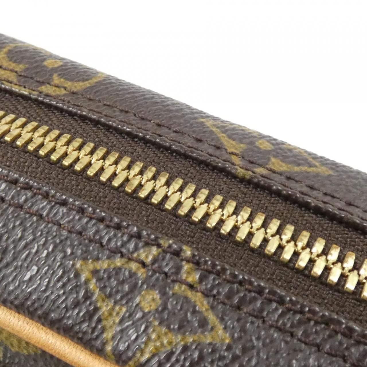 Louis Vuitton Monogram Pochette Gange — view 4
