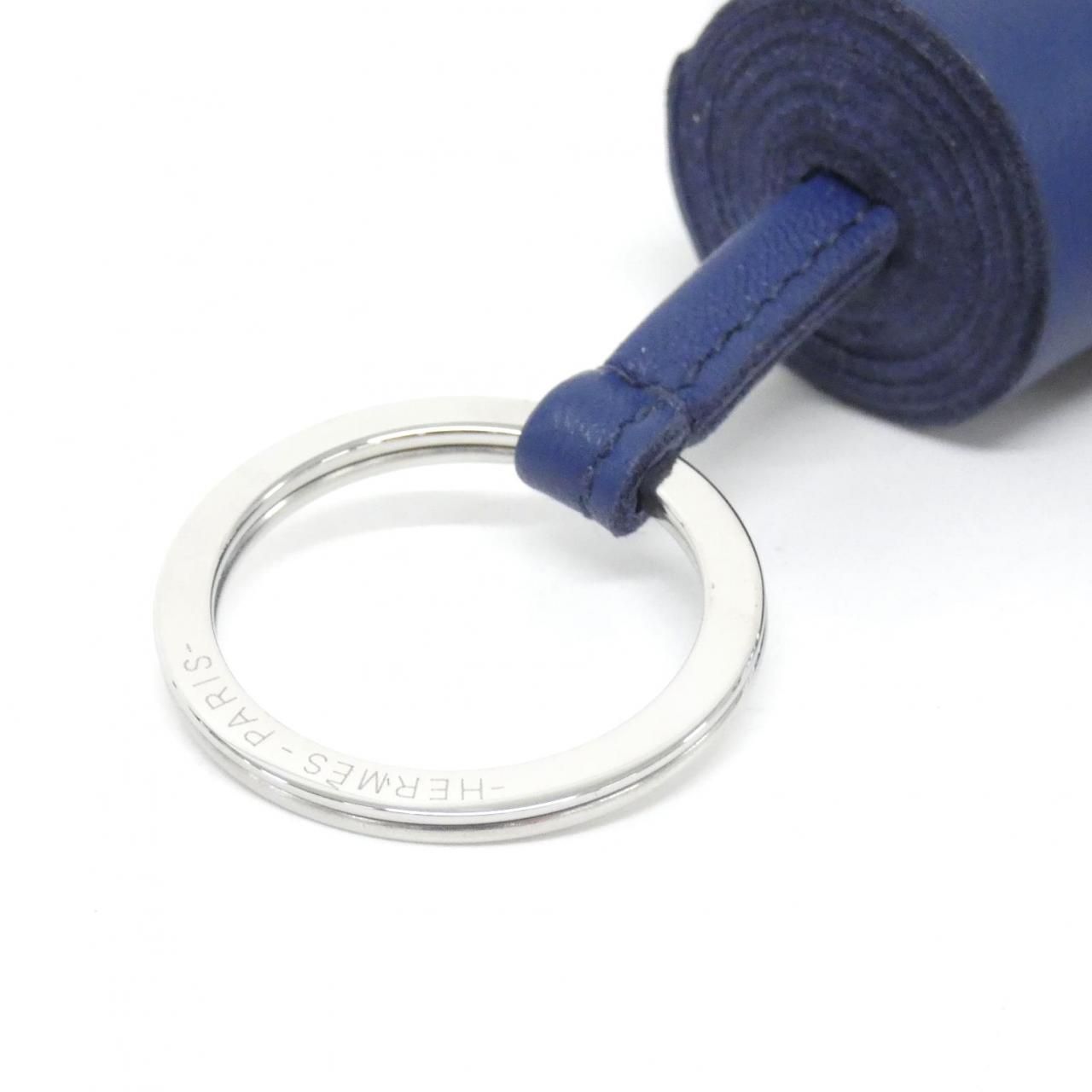 Hermes Carmen Key Holder Silver — view 5