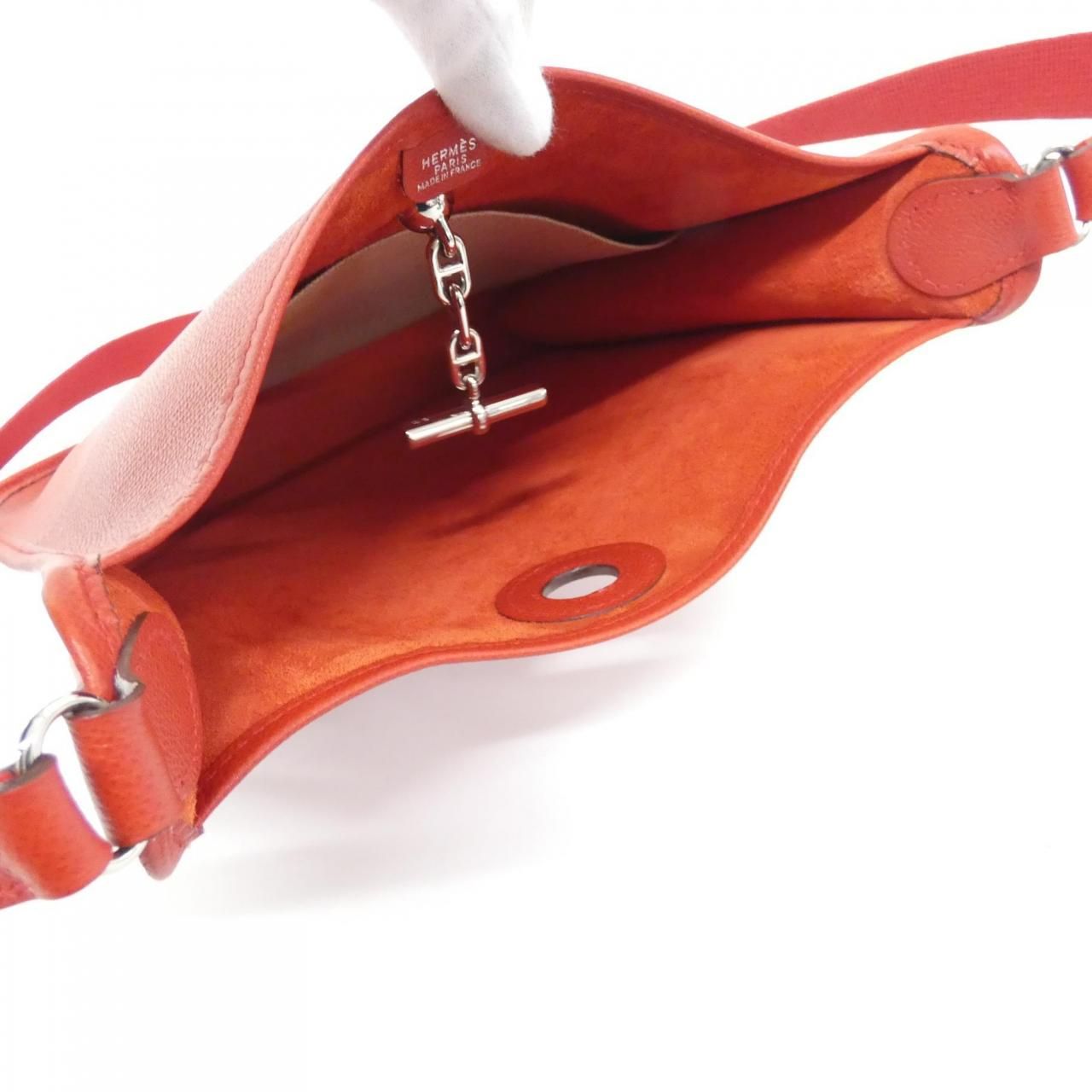 Hermes Vespa PM Shoulder Bag — view 9