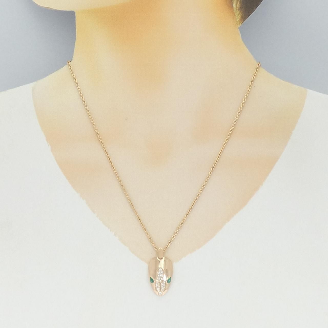 Bvlgari Serpenti Necklace Gold — view 6
