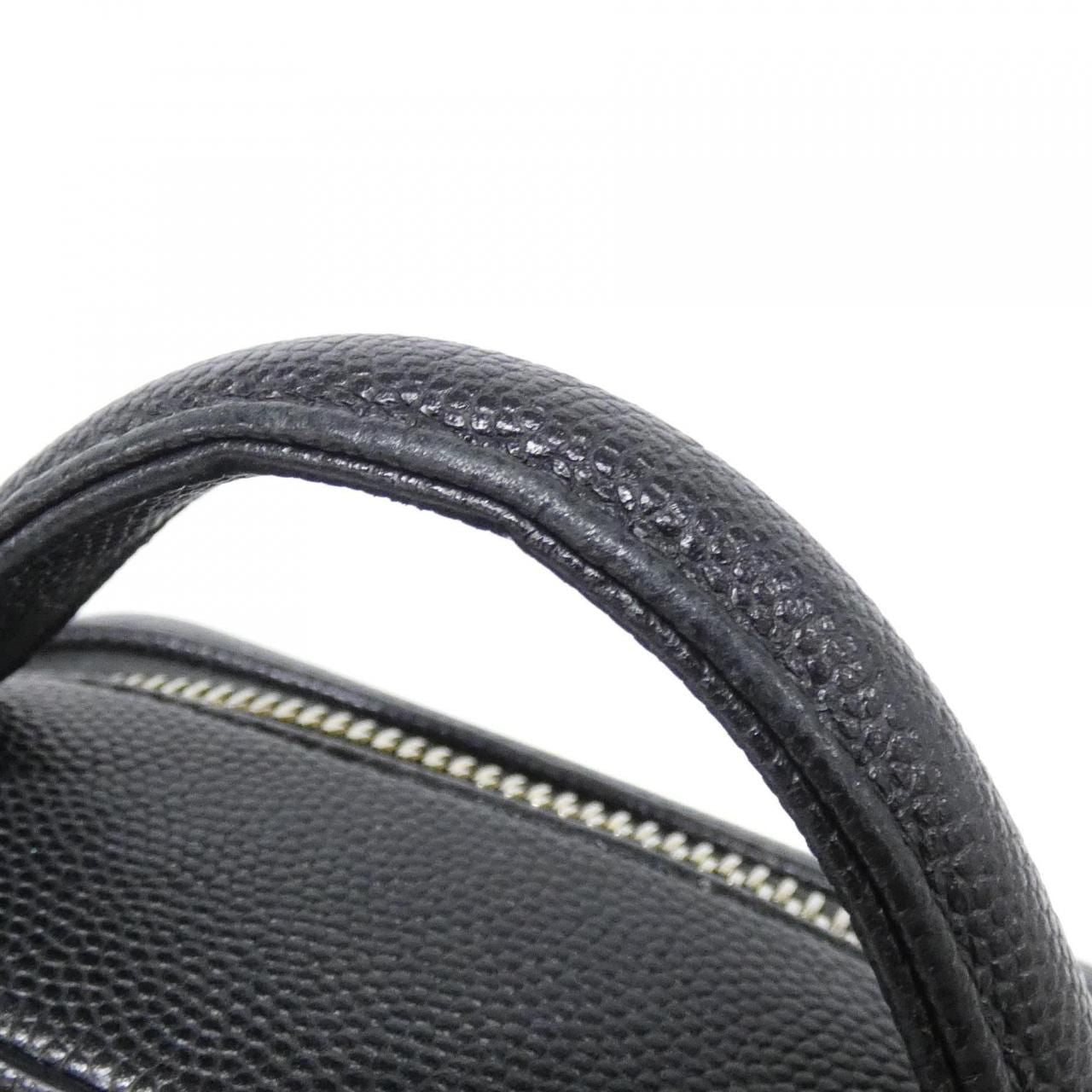 Chanel Bag Handbag Black — view 5