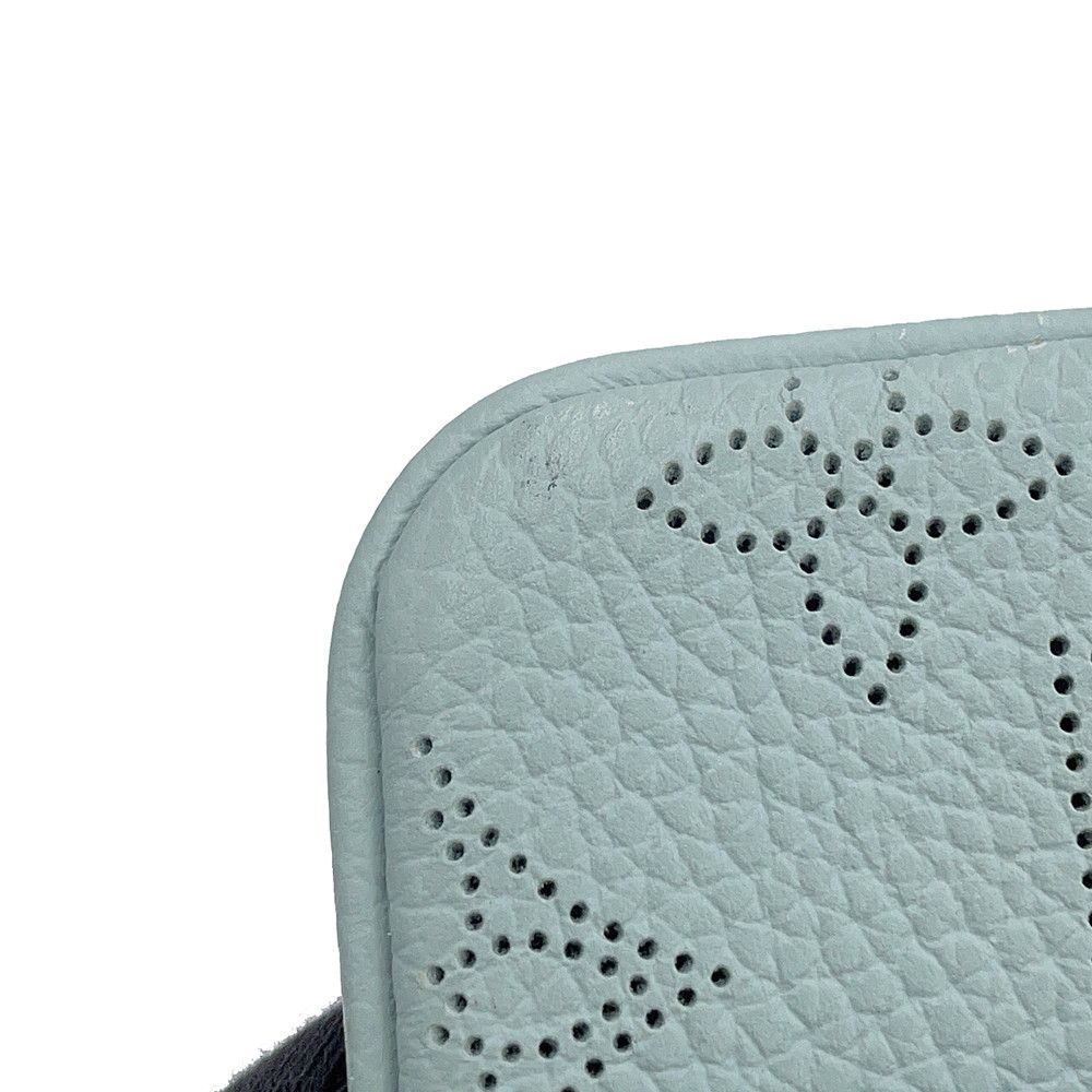 Louis Vuitton Coin Case Monogram Mahina Pochette Cles Purse — view 7