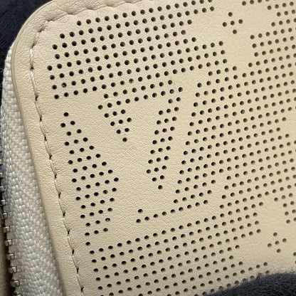 Louis Vuitton Wallet Monogram Mahina Reverse Zippy — view 6