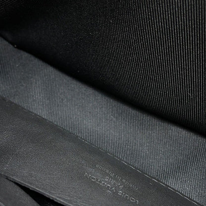 Louis Vuitton Second Bag Monogram Taurillon Pochette Volga Black — view 8