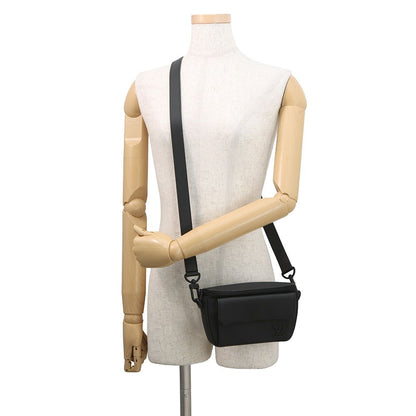 Louis Vuitton Shoulder Bag LV Aerolog Lambskin Pilot Wearable Wallet Black — view 4