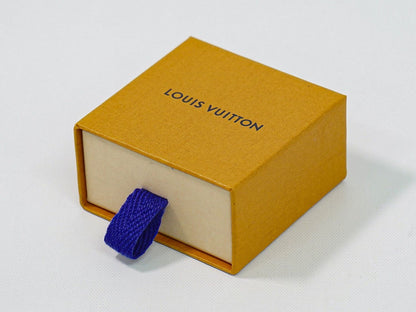 Louis Vuitton LV Ring Monogram Gold M Metal Silver — view 9