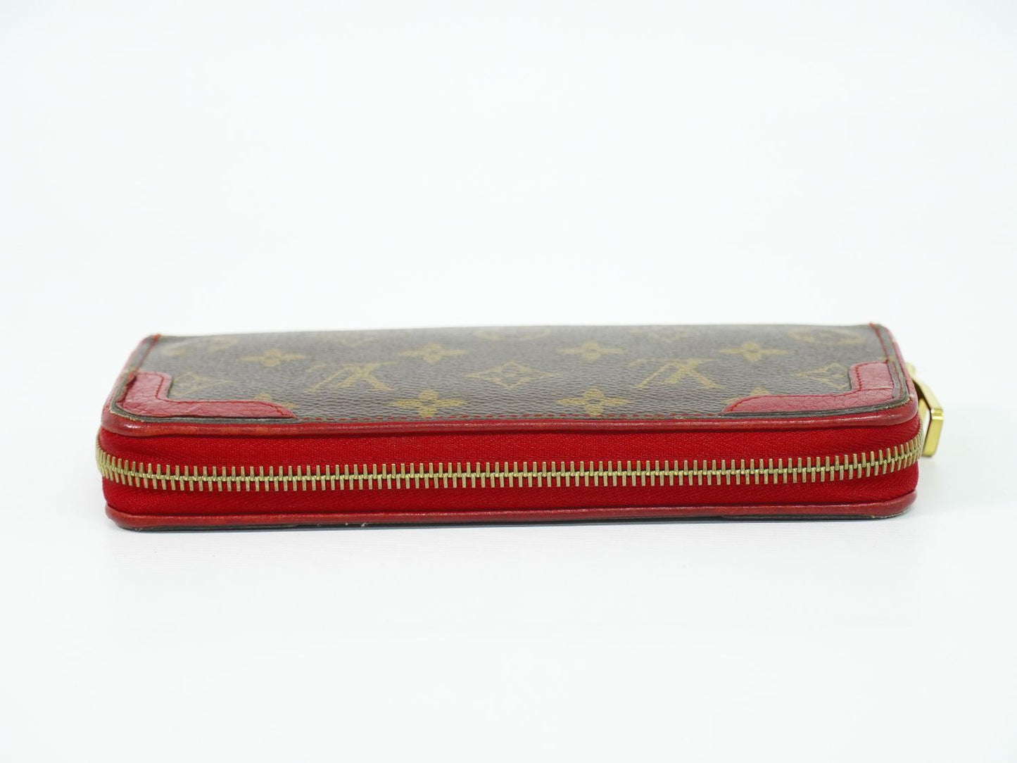 Louis Vuitton LV Zippy Wallet Retiro Monogram Zip Around Brown Red — view 5