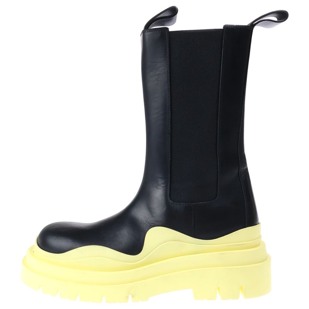Bottega Veneta Tire Chelsea Boots Side Gore High Cut Black Yellow