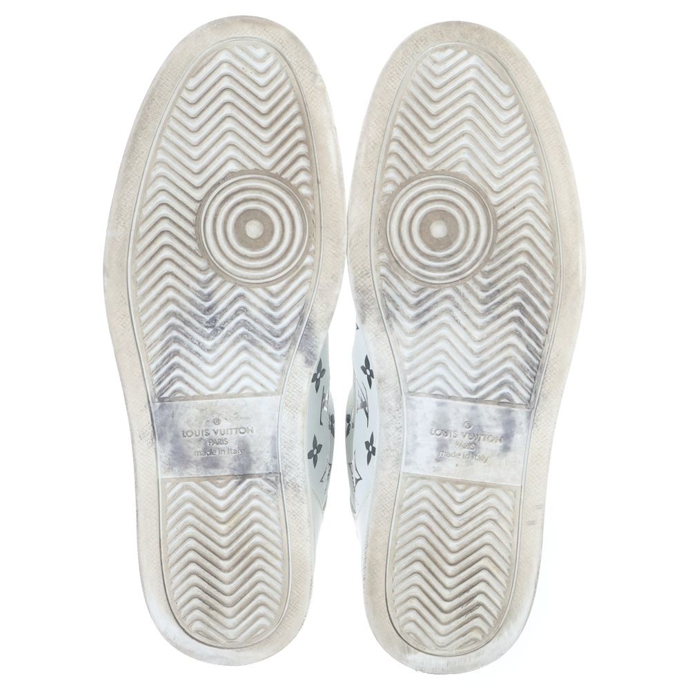 Louis Vuitton Rivoli Line Sneakers Monogram White — view 5