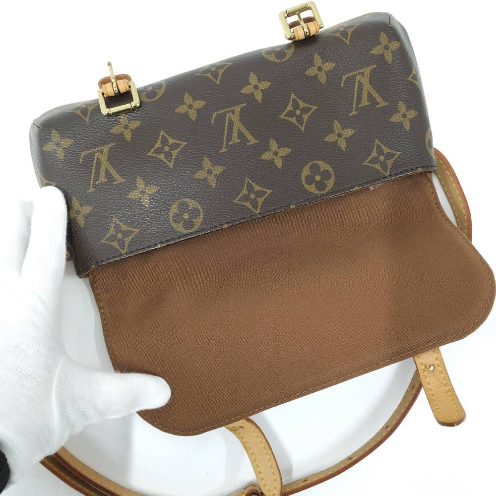 Louis Vuitton Pochette Marais le Shoulder Bag Monogram Brown — view 8