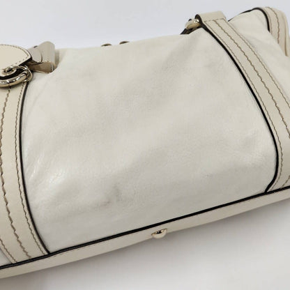 Gucci Handbag Duquessa Leather Ivory — view 6