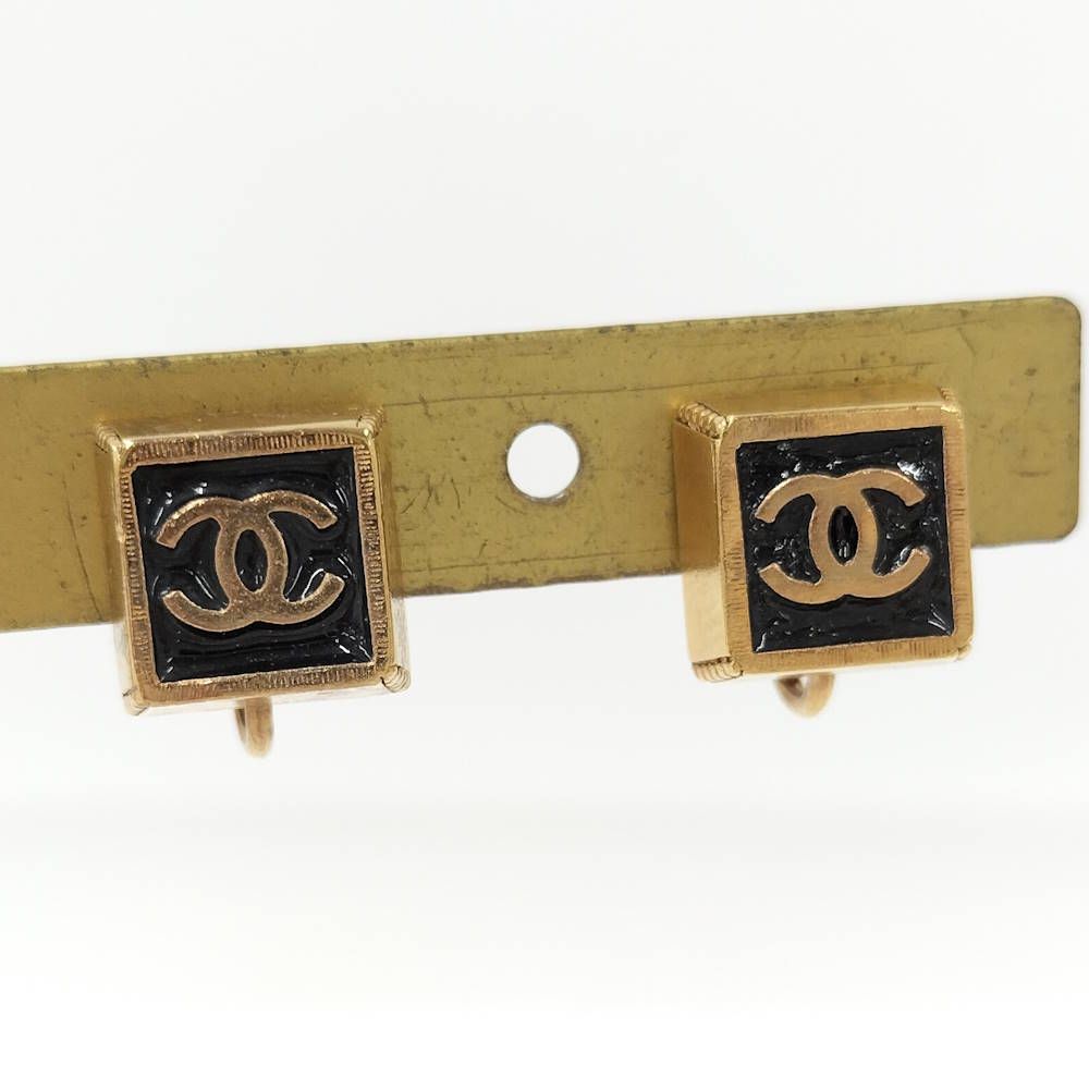 Chanel Square Earrings CC Black Gold